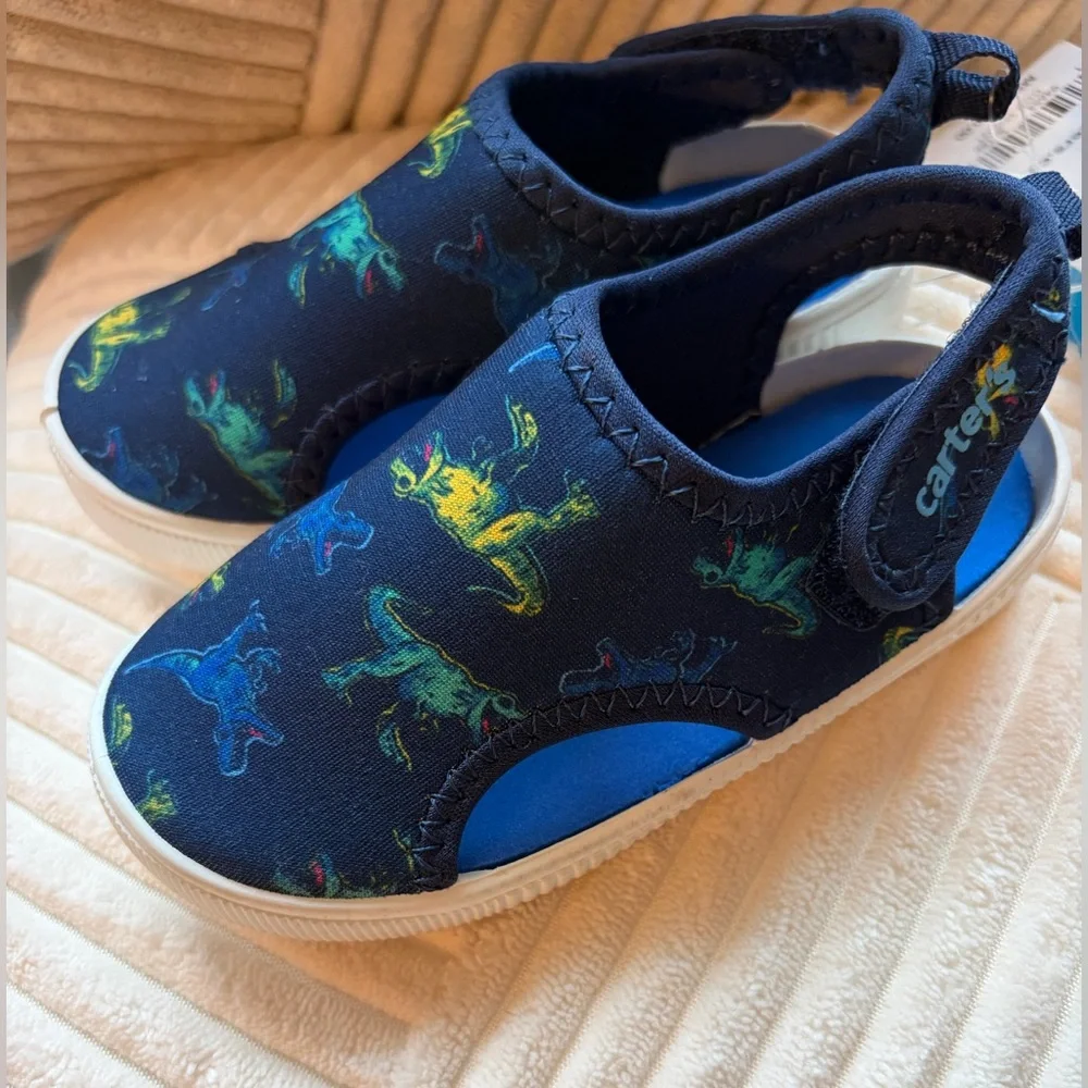 ✨$12✨🦕 NWT Carter’s Toddler Water Shoes | Dino Print | Size 6